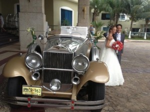 Classic packard 1930 for wedding