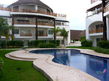 Villa Playa del Carmen apartments for rent