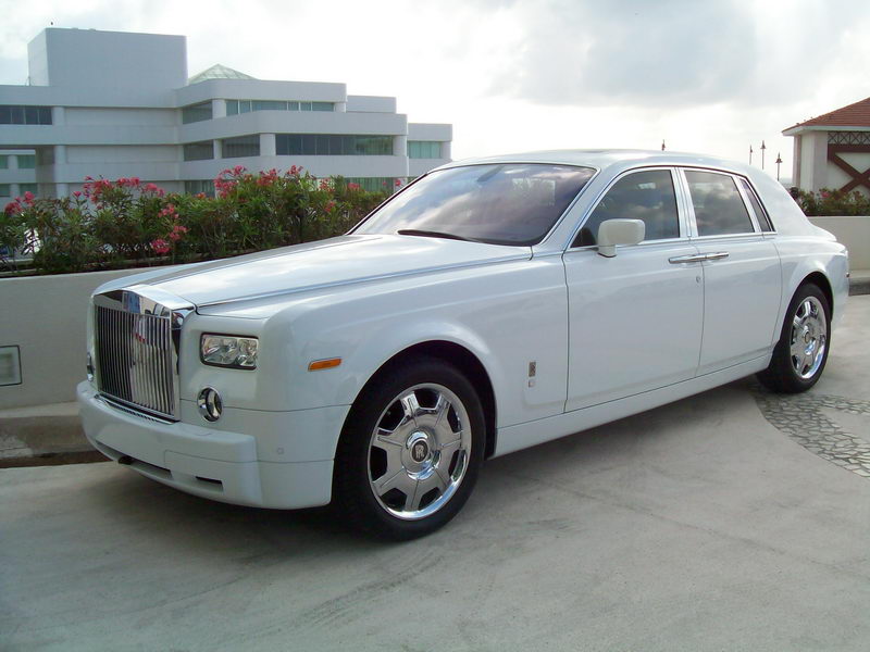 Roll Royce limo