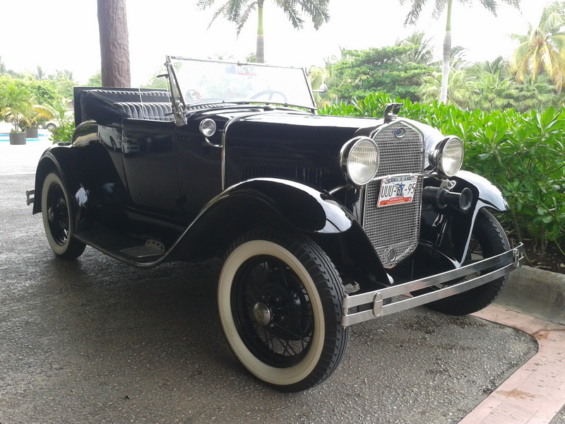 Collection cars Playa del Carmen