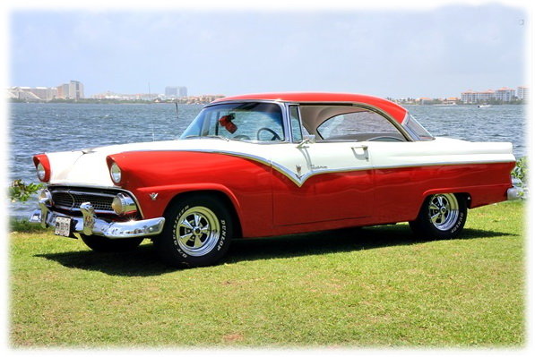 Ford Victoria 1955