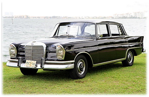 Mercedes Benz 1964  220S