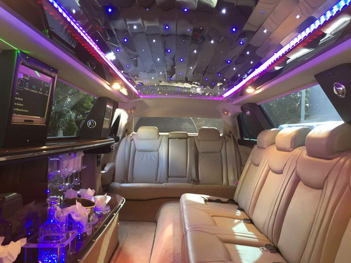 chrysler-limousine-300