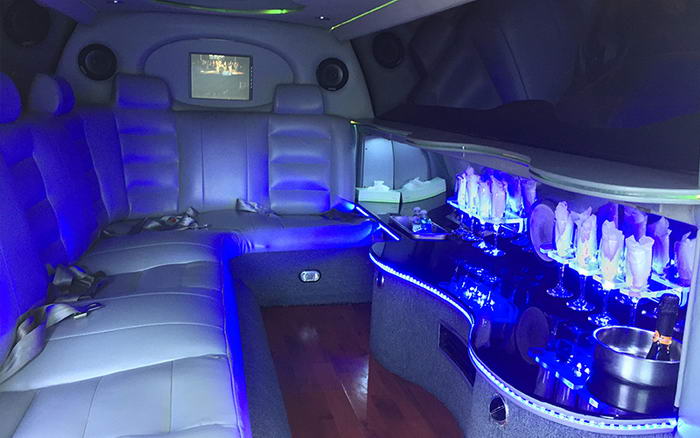 ford limo riviera maya