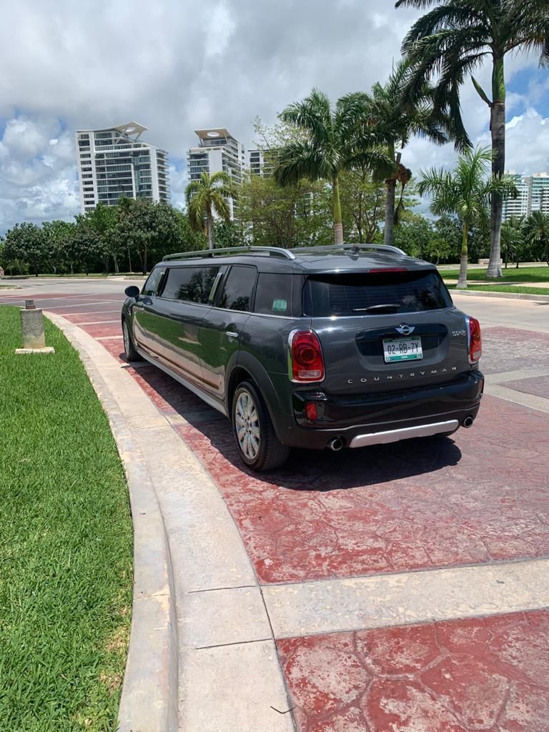 Mini Cooper Limousine
