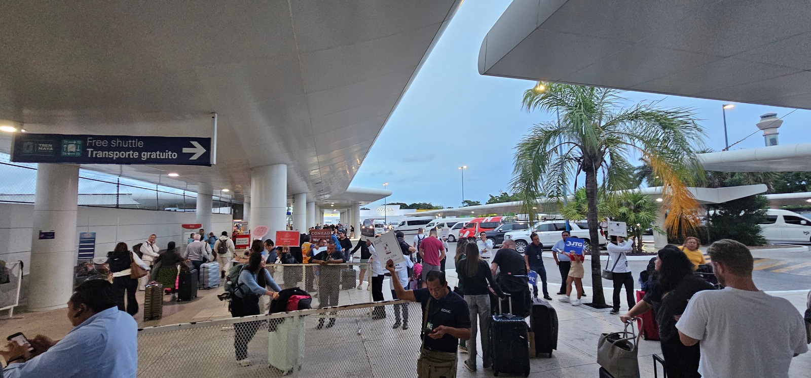 Terminal 2 arrivals area