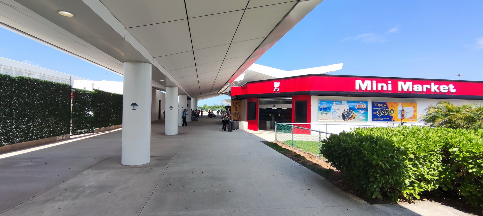 airport Cancun Arrivals area Terminal 4