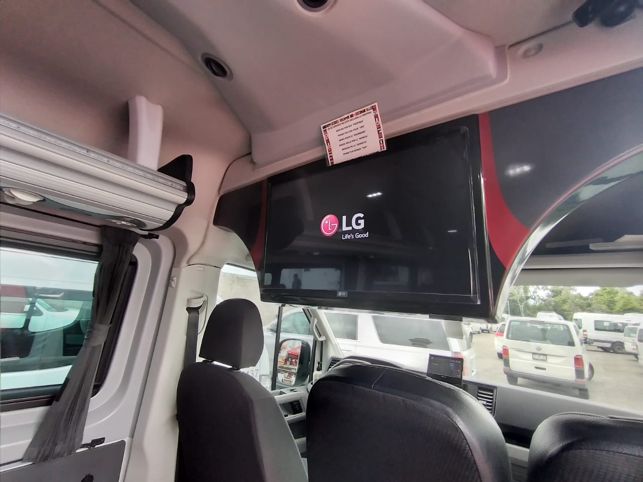 VIP Sprinter luxury 15 seats
