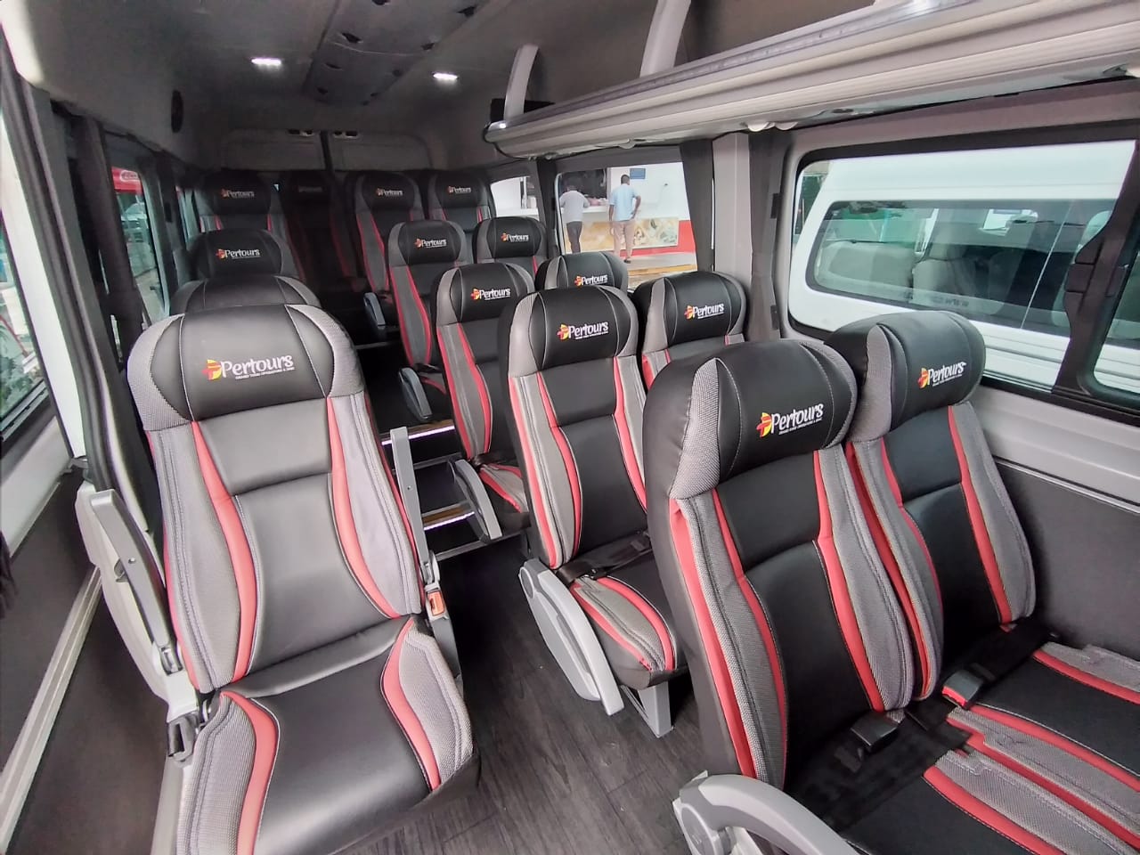 VIP Sprinter luxury 15 seats